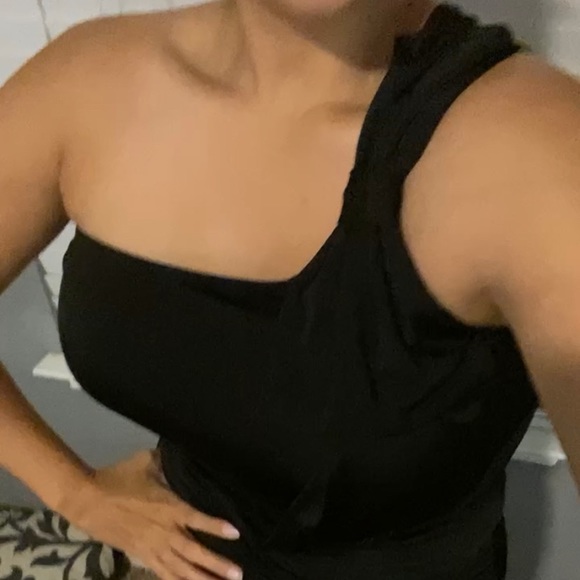 One-Shoulder Top - Picture 4 of 4